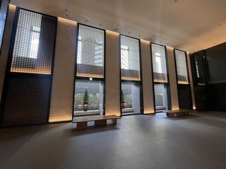 ザ・セントラルマークタワーの地図