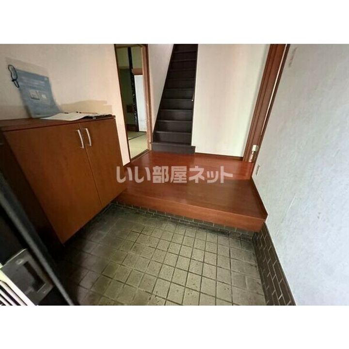 奈良県香芝市関屋(一戸建)の賃貸物件の玄関