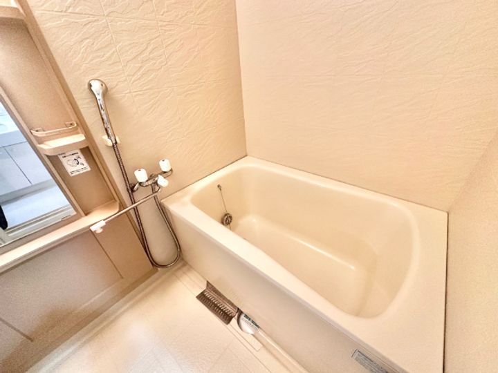 プレシャスコートの風呂