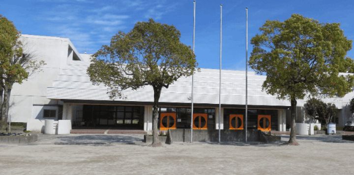 プレシャスコートの周辺