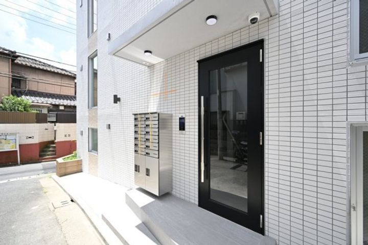 東京都品川区西品川1(マンション)の賃貸物件の地図