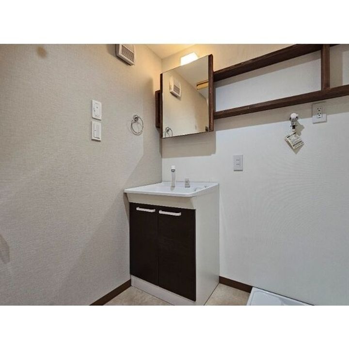 ウィングコート本城の内装