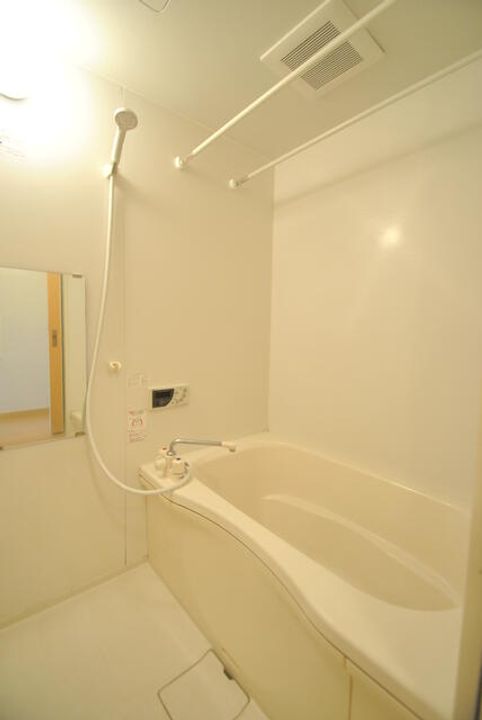 サニーホームズの風呂