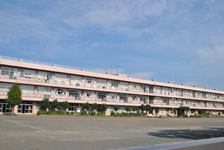 サニーホームズの周辺