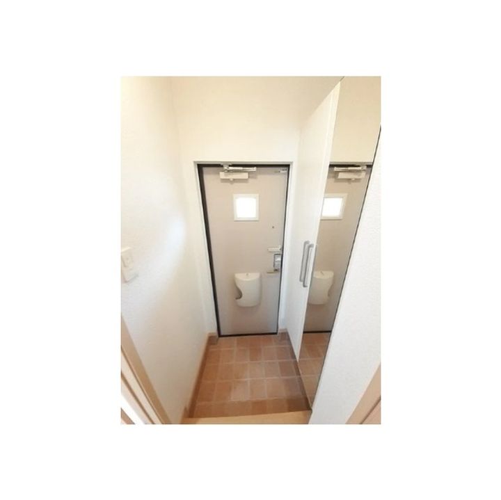 メゾン・ド・クールの玄関