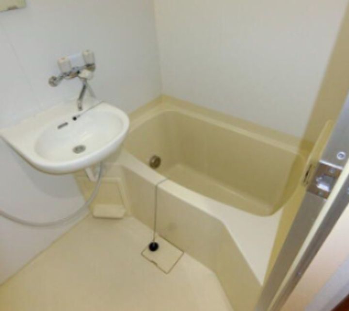 東京都新宿区高田馬場2(マンション)の賃貸物件の風呂