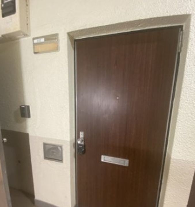 東京都新宿区高田馬場2(マンション)の賃貸物件の玄関