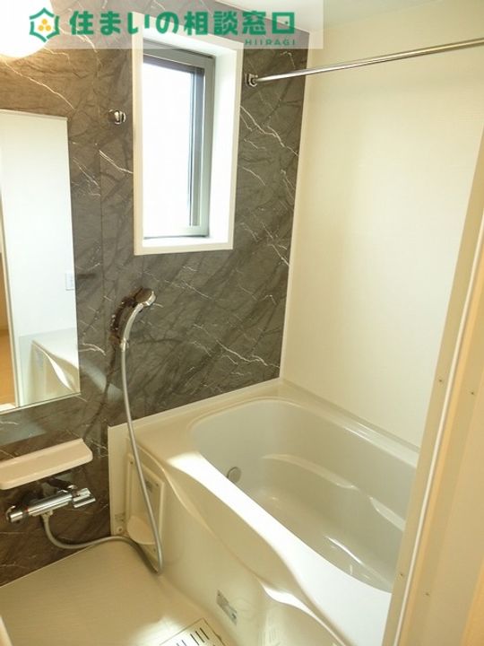 愛知県西尾市中畑町前山(アパート)の賃貸物件の風呂