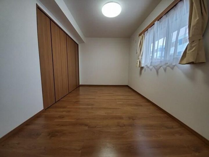 アヴィサーシャフローラの内装