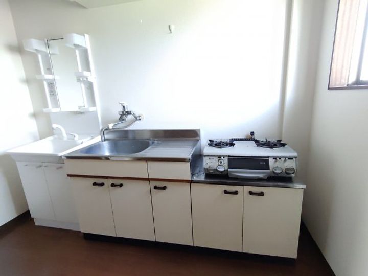 ビアンネートル新保のキッチン