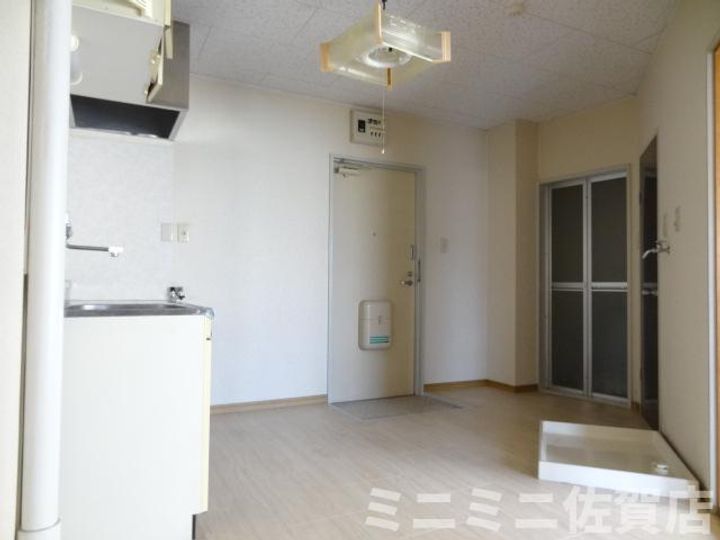 キープビル西棟の居間