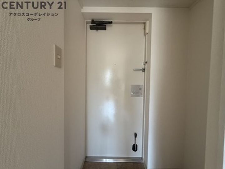 フラッツ塚口の玄関