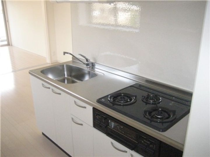 岡山県倉敷市白楽町(マンション)の賃貸物件のキッチン