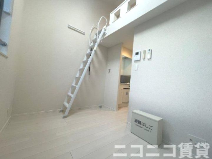 アプリシエイト本駒込の居間