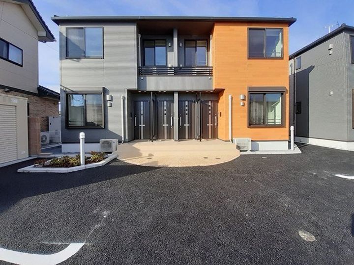 群馬県邑楽郡大泉町大字古氷(アパート)の賃貸物件の外観