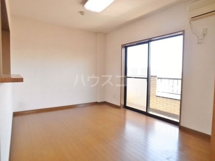 リーフマンションの居間