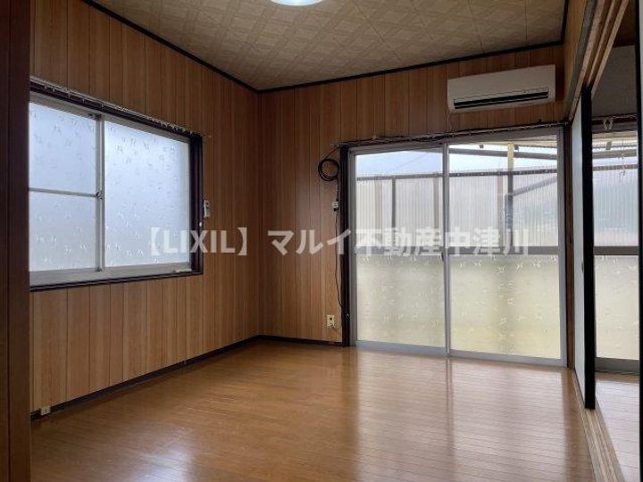 中畑荘2の居間