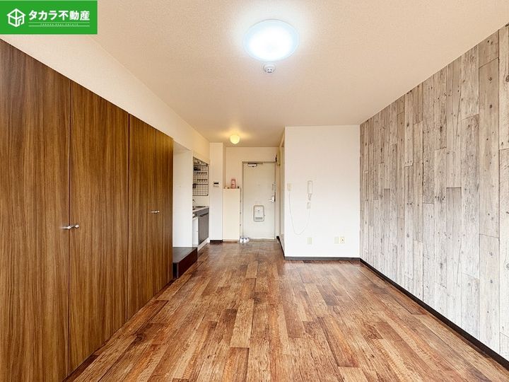 GコーポIの居間