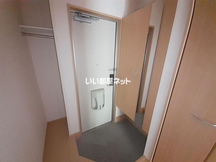 メルシーの玄関