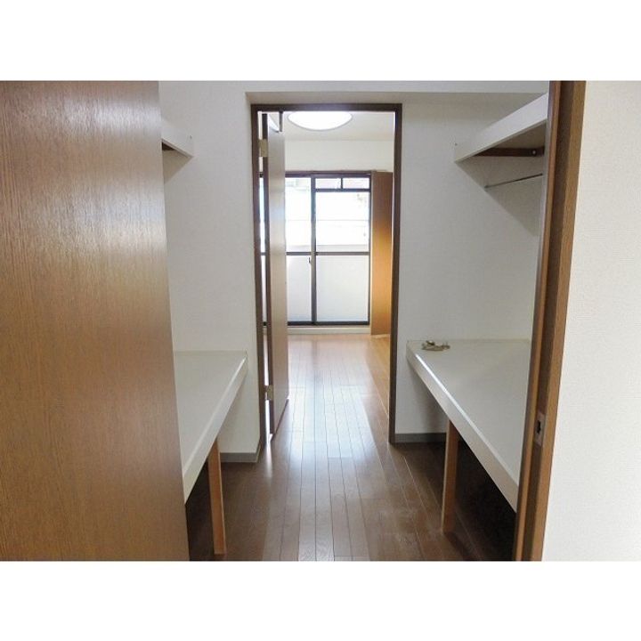 アンジェリーク・エリナの内装