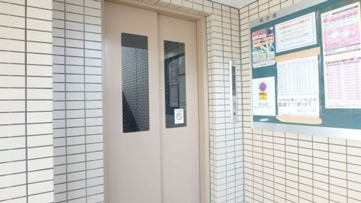 松月マンションの地図