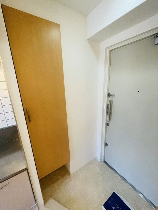 フォレストプラザ森下の玄関