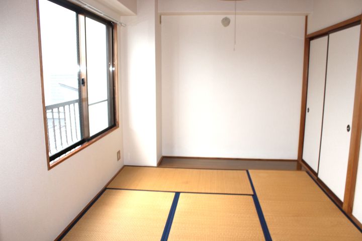 ハイツグローリアスの内装