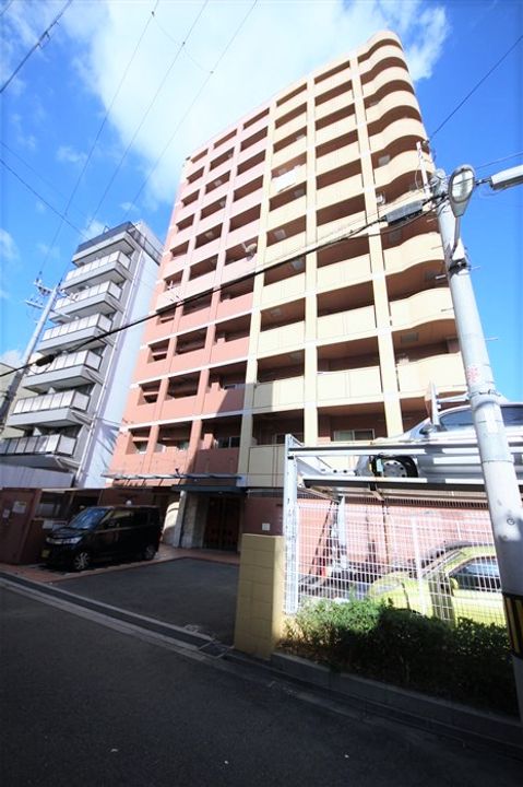 コンソラーレ日本橋の外観