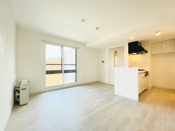 ル・ヌアージュ山鼻南の居間