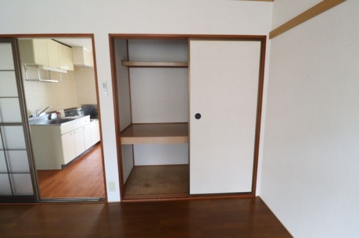 ライトハウス IIの内装