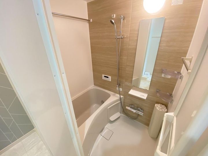 ガーデンパーク八本松Aの風呂