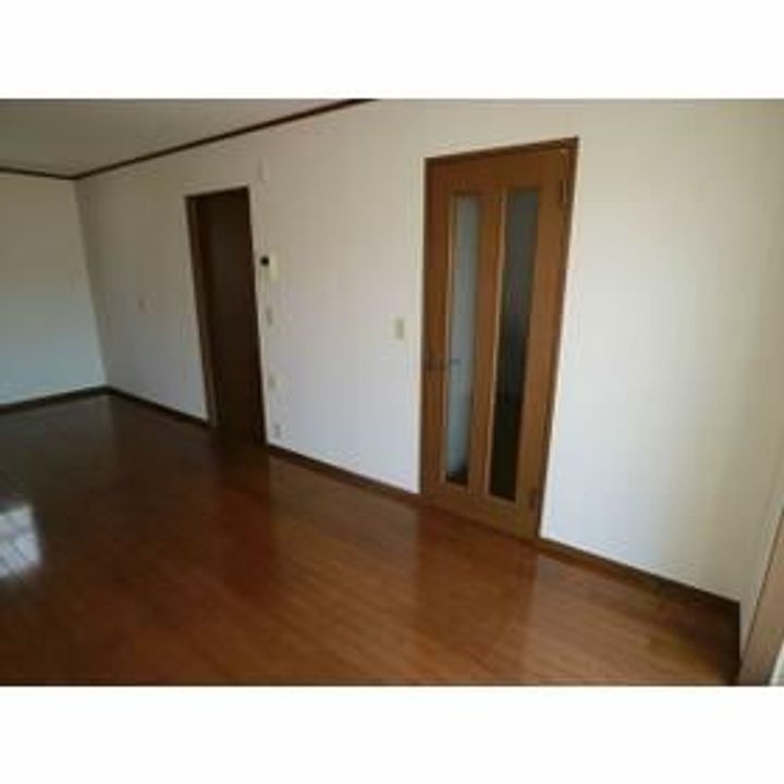 静岡県浜松市中央区大平台4(一戸建)の賃貸物件の居間