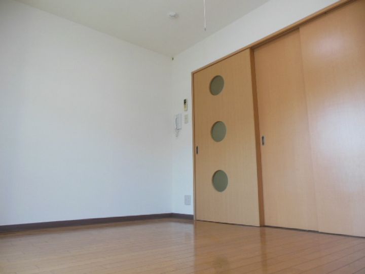 滋賀県東近江市猪子町(マンション)の賃貸物件の内装
