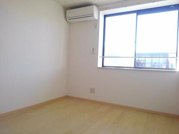 栃木県栃木市大森町(アパート)の賃貸物件の居間