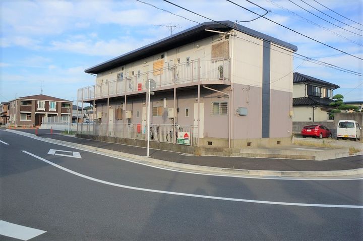 パナハイツ袖ヶ浦Bの外観