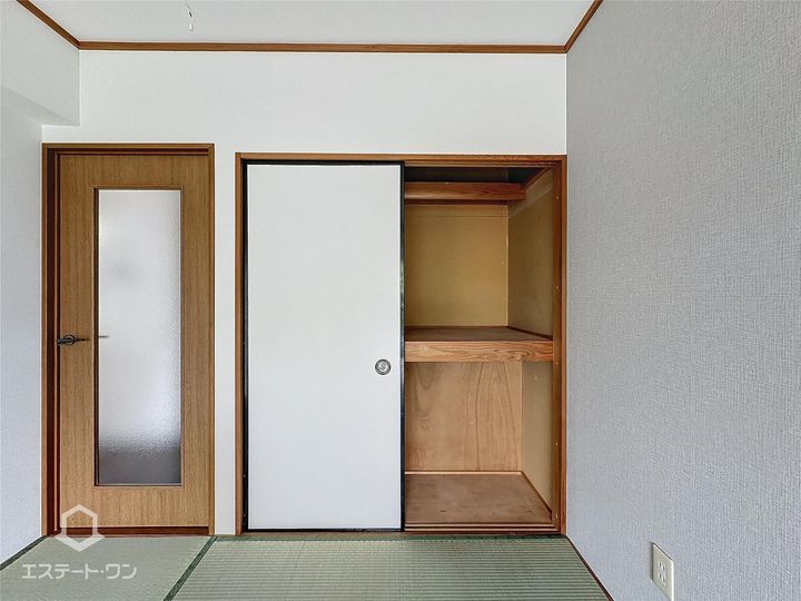 カムフォータブル山川の内装