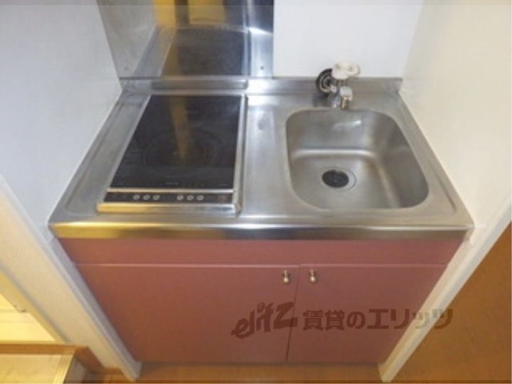 レオパレスタチバナのキッチン