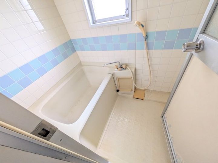 徳島県板野郡藍住町矢上字春日(アパート)の賃貸物件の風呂