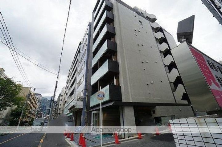 東京都中野区弥生町1(マンション)の賃貸物件の外観