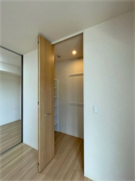 シャルマン吉島の内装