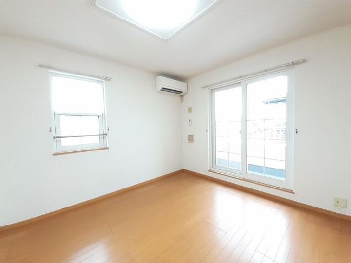 栃木県栃木市藤岡町藤岡(アパート)の賃貸物件の居間