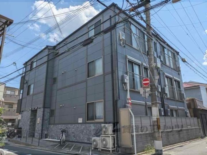 ブリエ丹波口の外観