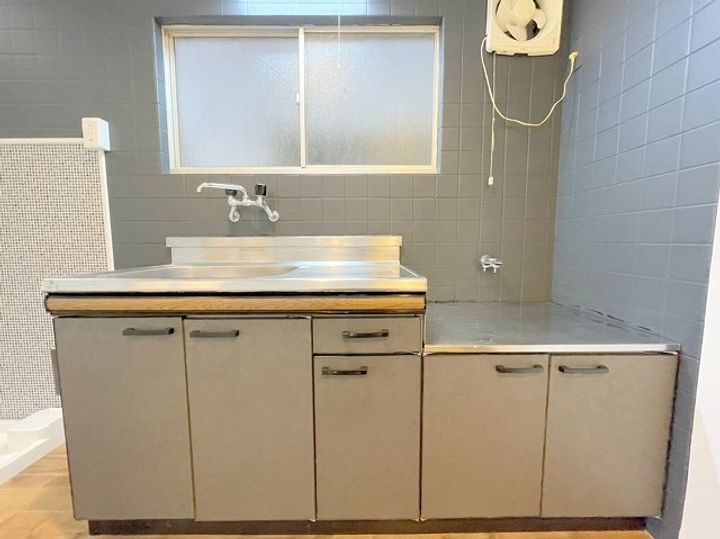 広島県広島市西区小河内町2(マンション)の賃貸物件のキッチン