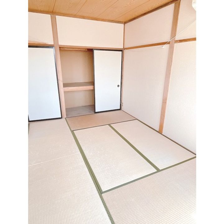 ハイツ厨川の内装