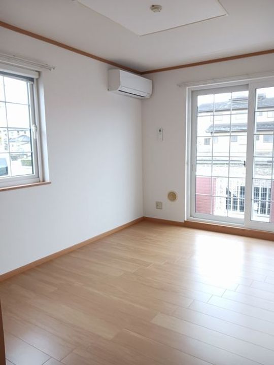 福島県福島市瀬上町字桜町1(アパート)の賃貸物件の居間