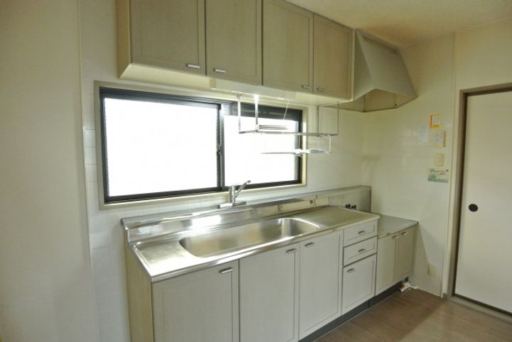 ハイライズ弘億のキッチン