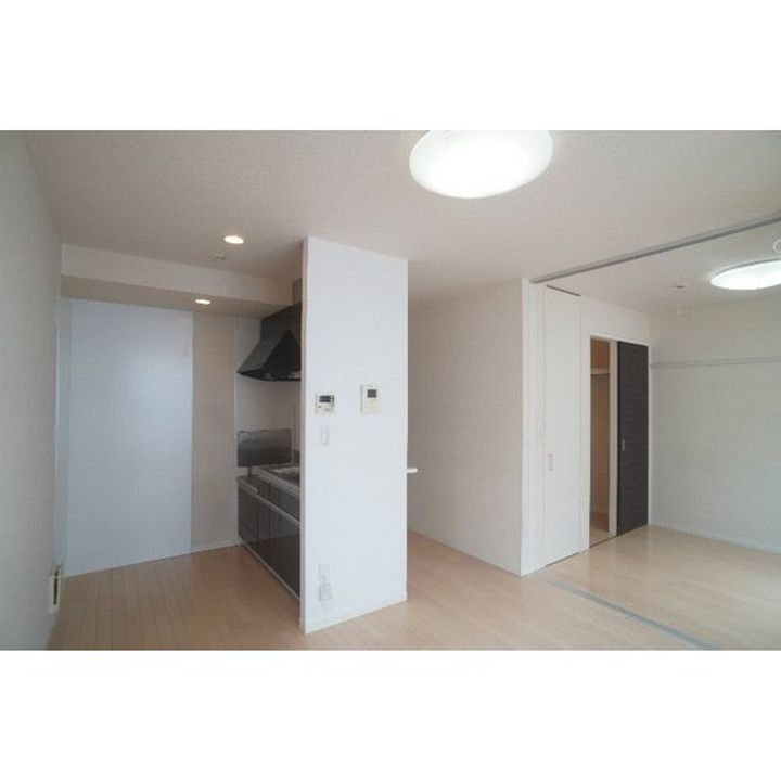 インペリアルABの居間