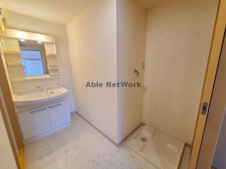 岐阜県岐阜市東鶉3(マンション)の賃貸物件の内装