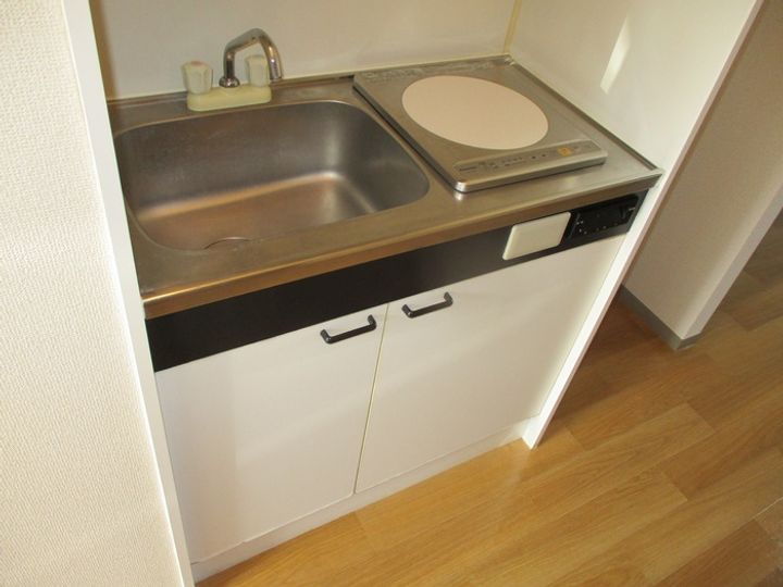 千葉県東金市東上宿(アパート)の賃貸物件のキッチン