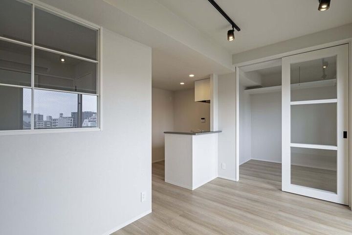 東京都台東区蔵前4(マンション)の賃貸物件の居間